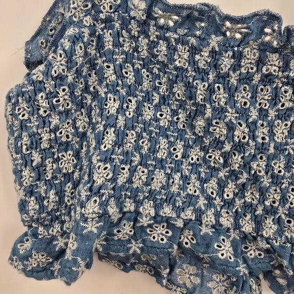 Le Lis Collection Women's Floral Eyelet Smocked Ruffle Cropped Tank Top Size M - Picture 7 of 9